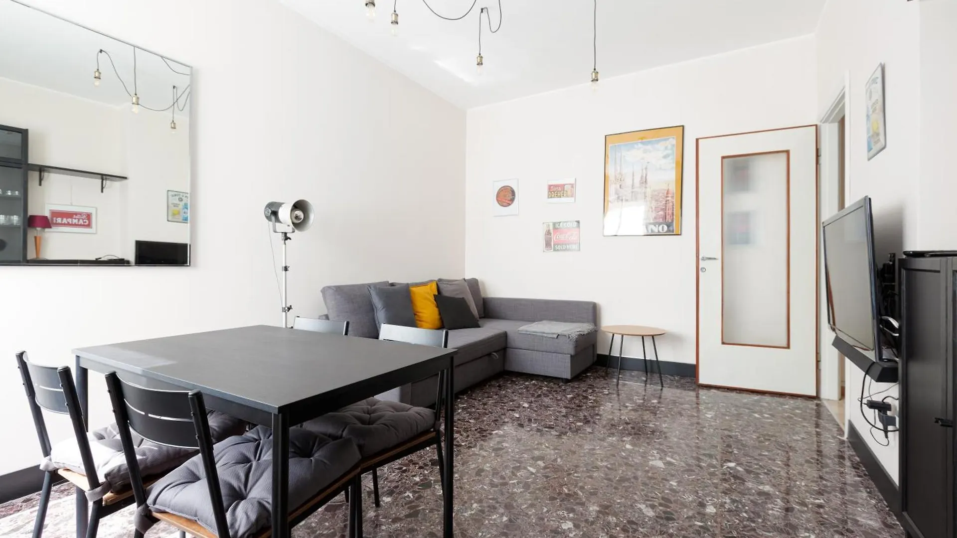 Cosy Apt Mudec -Via Tortona District Milan 0*,